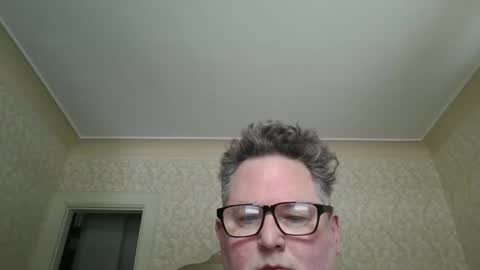 bluemoose70 online show from January 4, 3:39 pm