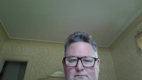 bluemoose70 online show from September 8, 3:44 pm