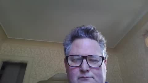 bluemoose70 online show from October 6, 4:04 pm