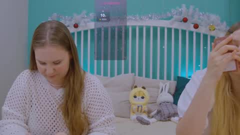 Ellie3 online show from December 23, 12:30 pm