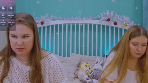 Ellie3 online show from December 23, 3:33 pm