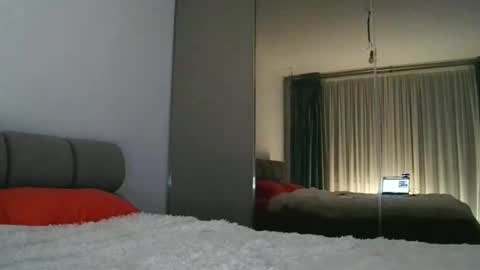 BlushSparrow online show from November 3, 9:48 pm