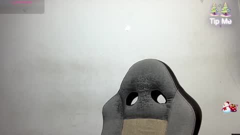 Snapshot of bob_pettersonn chatting on December 14, 12:55 am Bob INDEPENDENT MODEL online show from December 14, 12:55 am