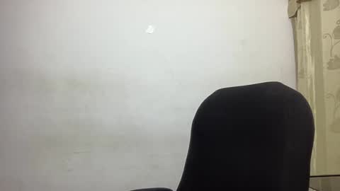 Snapshot of bob_pettersonn chatting on December 24, 4:55 am Bob INDEPENDENT MODEL online show from December 24, 4:55 am