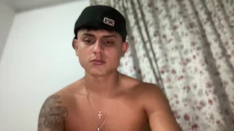 Snapshot of bob_pettersonn chatting on February 26, 3:21 am Bob INDEPENDENT MODEL online show from February 26, 3:21 am