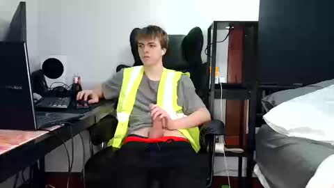 bobby72738 online show from October 13, 2:55 am