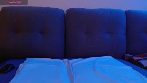 Snapshot of bobbyenglish69 chatting on November 1, 8:49 am Bobby English online show from November 1, 8:49 am