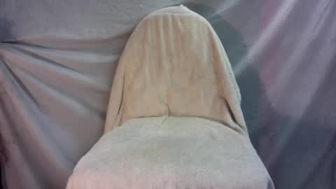 Snapshot of bobbyjune66 chatting on February 22, 9:12 am bobbyjune66 online show from February 22, 9:12 am