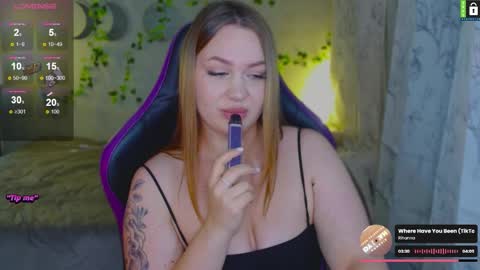 Snapshot of bodylina chatting on November 7, 8:20 pm Lina online show from November 7, 8:20 pm