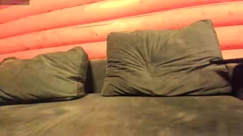 Nail and Olivia online show from February 13, 2:20 pm