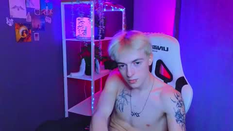 ALEXPVT IS OPEN online show from February 13, 9:27 pm