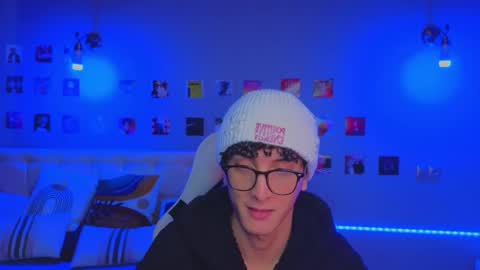 ALEXPVT IS OPEN online show from February 18, 9:32 am