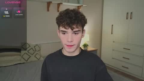 ALEXPVT IS OPEN online show from October 11, 4:22 am