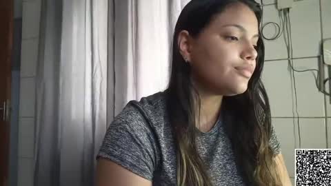 Snapshot of bombomepimenta chatting on December 27, 7:14 pm bombomepimenta online show from December 27, 7:14 pm