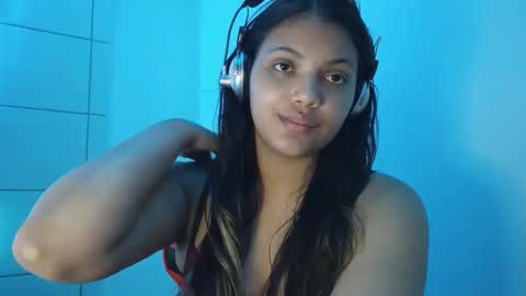 Snapshot of bombomepimenta chatting on January 17, 11:18 pm bombomepimenta online show from January 17, 11:18 pm