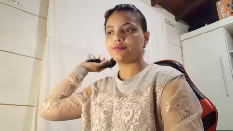 Snapshot of bombomepimenta chatting on October 4, 10:19 pm bombomepimenta online show from October 4, 10:19 pm