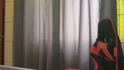 Snapshot of bombomepimenta chatting on November 27, 9:11 am bombomepimenta online show from November 27, 9:11 am