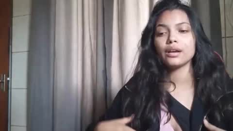 Snapshot of bombomepimenta chatting on November 30, 1:59 pm bombomepimenta online show from November 30, 1:59 pm