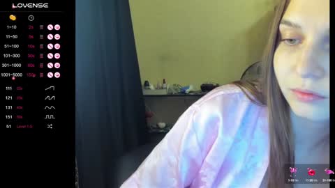 Nell online show from December 10, 2:17 pm