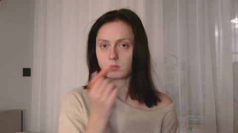 bonne_chance online show from October 13, 5:57 pm