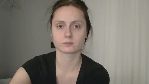 bonne_chance online show from November 9, 6:50 pm