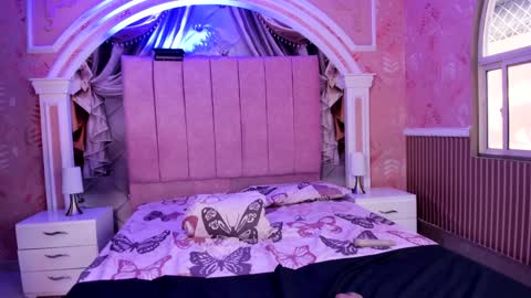 Snapshot of bonnie__milf chatting on January 19, 3:42 pm bonnie online show from January 19, 3:42 pm