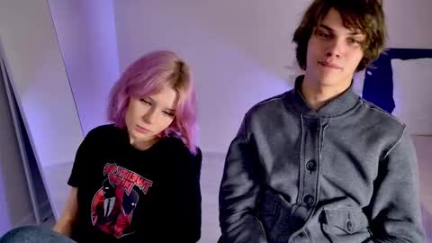 Jessy  Mark online show from November 12, 5:13 pm