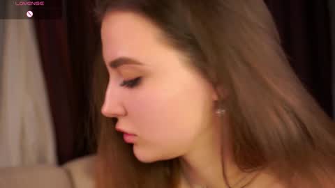 Snapshot of bonniecannon chatting on December 21, 12:27 pm Grace online show from December 21, 12:27 pm