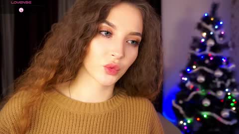 Snapshot of bonniecannon chatting on December 28, 4:51 am Grace online show from December 28, 4:51 am