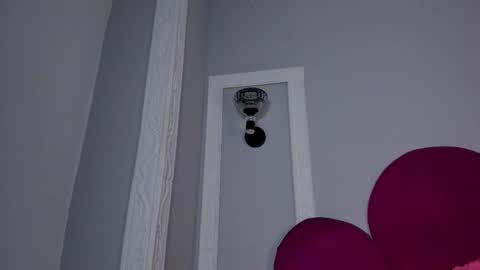 Bonnie online show from September 12, 2:28 pm