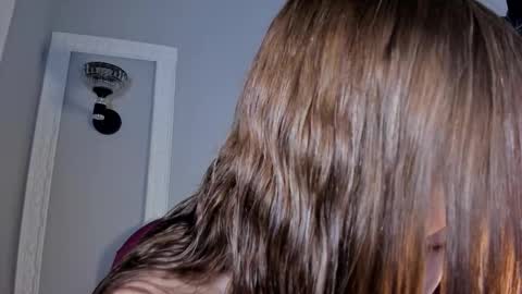 Bonnie online show from September 18, 2:52 pm