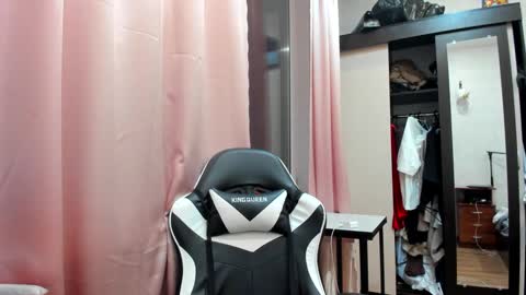 Snapshot of bonny_kimberly chatting on January 19, 3:21 pm Bonny Kimberly online show from January 19, 3:21 pm