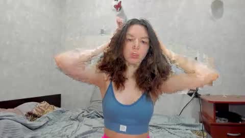 Snapshot of bonny_kimberly chatting on February 20, 4:03 pm Bonny Kimberly online show from February 20, 4:03 pm