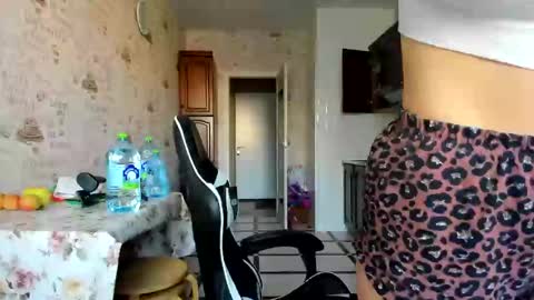 Snapshot of bonny_kimberly chatting on February 28, 8:31 am Bonny Kimberly online show from February 28, 8:31 am