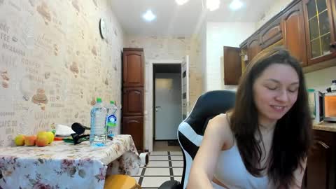 Snapshot of bonny_kimberly chatting on February 28, 2:42 pm Bonny Kimberly online show from February 28, 2:42 pm