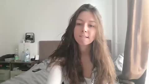 Snapshot of bonny_kimberly chatting on December 14, 8:20 am Bonny Kimberly online show from December 14, 8:20 am