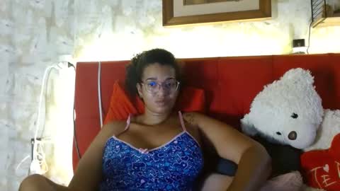 Queen Bon Vivantt online show from January 7, 3:44 pm