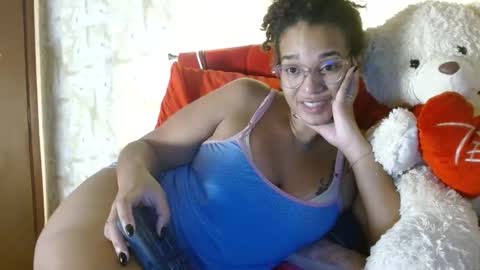 Queen Bon Vivantt online show from January 26, 3:38 am