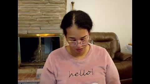 Queen Bon Vivantt online show from October 24, 1:18 pm