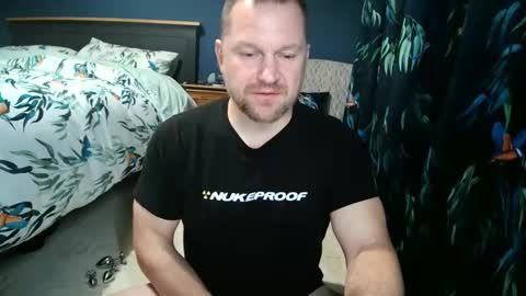 Snapshot of boomtime79 chatting on December 6, 11:25 pm Boomtime79 online show from December 6, 11:25 pm