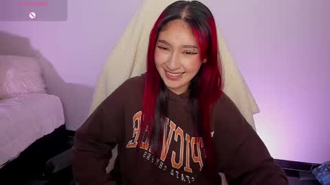 Snapshot of boonie_girl chatting on December 2, 8:30 am Booniee online show from December 2, 8:30 am