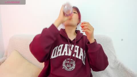 Snapshot of boonie_girl chatting on January 24, 5:42 am Booniee online show from January 24, 5:42 am