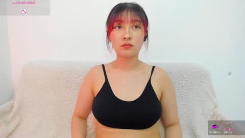 Snapshot of boonie_girl chatting on January 24, 8:44 am Booniee online show from January 24, 8:44 am