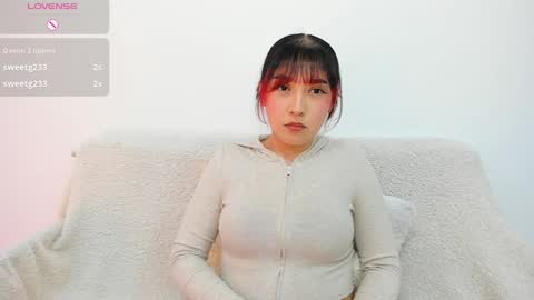 Snapshot of boonie_girl chatting on February 4, 8:24 am Booniee online show from February 4, 8:24 am