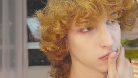 Snapshot of boream_ chatting on December 23, 2:56 am Bream online show from December 23, 2:56 am