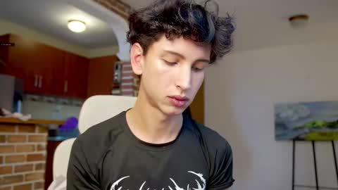 Snapshot of boream_ chatting on September 17, 12:07 pm Bream online show from September 17, 12:07 pm