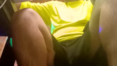 Snapshot of boredaf6678 chatting on October 20, 1:06 am boredaf6678 online show from October 20, 1:06 am