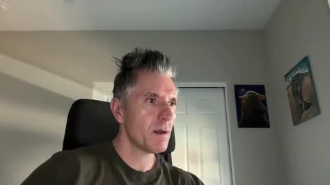 Snapshot of borisdm1976 chatting on February 18, 7:30 pm borisdm1976 online show from February 18, 7:30 pm