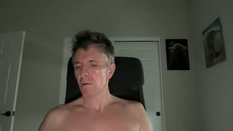 Snapshot of borisdm1976 chatting on November 15, 7:21 pm borisdm1976 online show from November 15, 7:21 pm