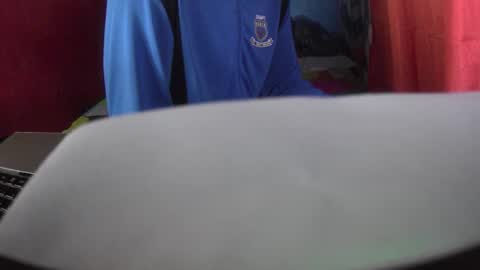 Snapshot of boss_playa98 chatting on February 28, 10:17 pm boss_playa98 online show from February 28, 10:17 pm